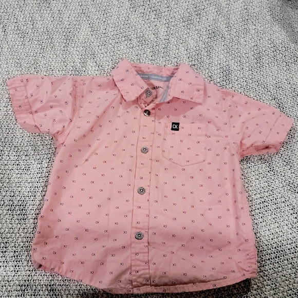 Short sleeve, button down, collared, short sleeve Calvin Klein Jeans ck shirt - Picture 1 of 4